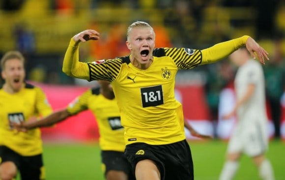 Erling Haaland Mencetak Gol Penting bagi Dortmund