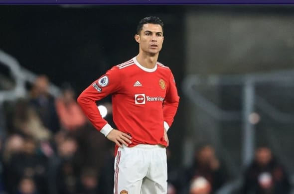 Ronaldo Berniat Hengkang Dari Manchester United